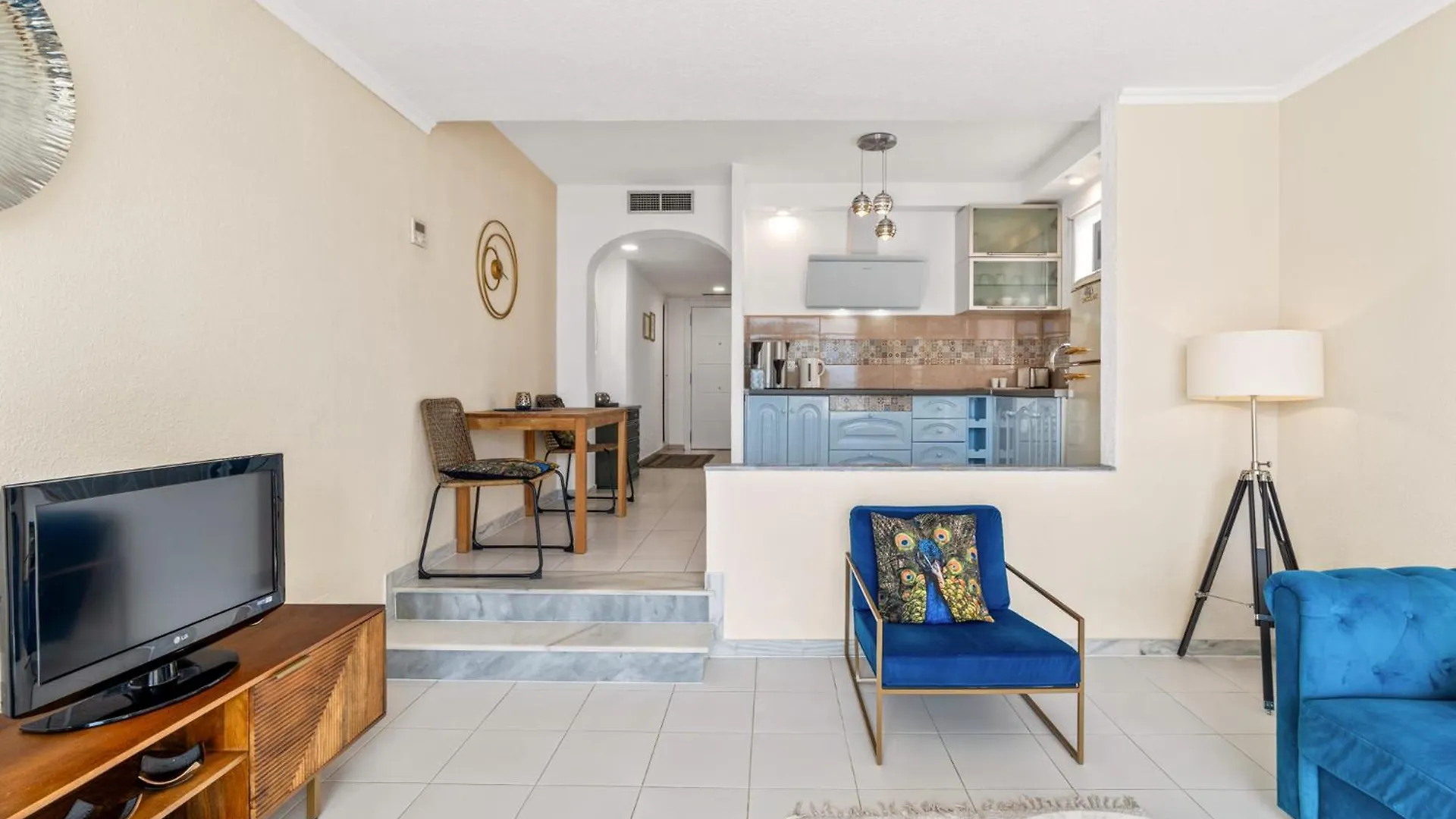 Apartment Sunny Apartament With A View To Gibraltar In Miraflores Sitio de Calahonda Spain